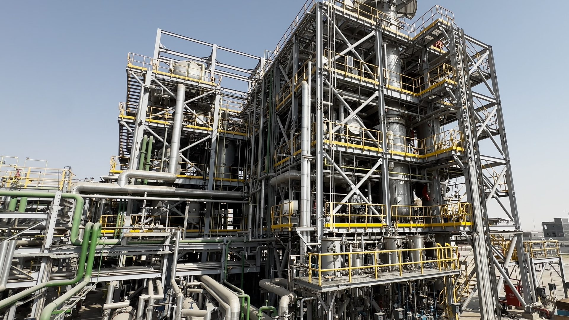 Base oil refinery project