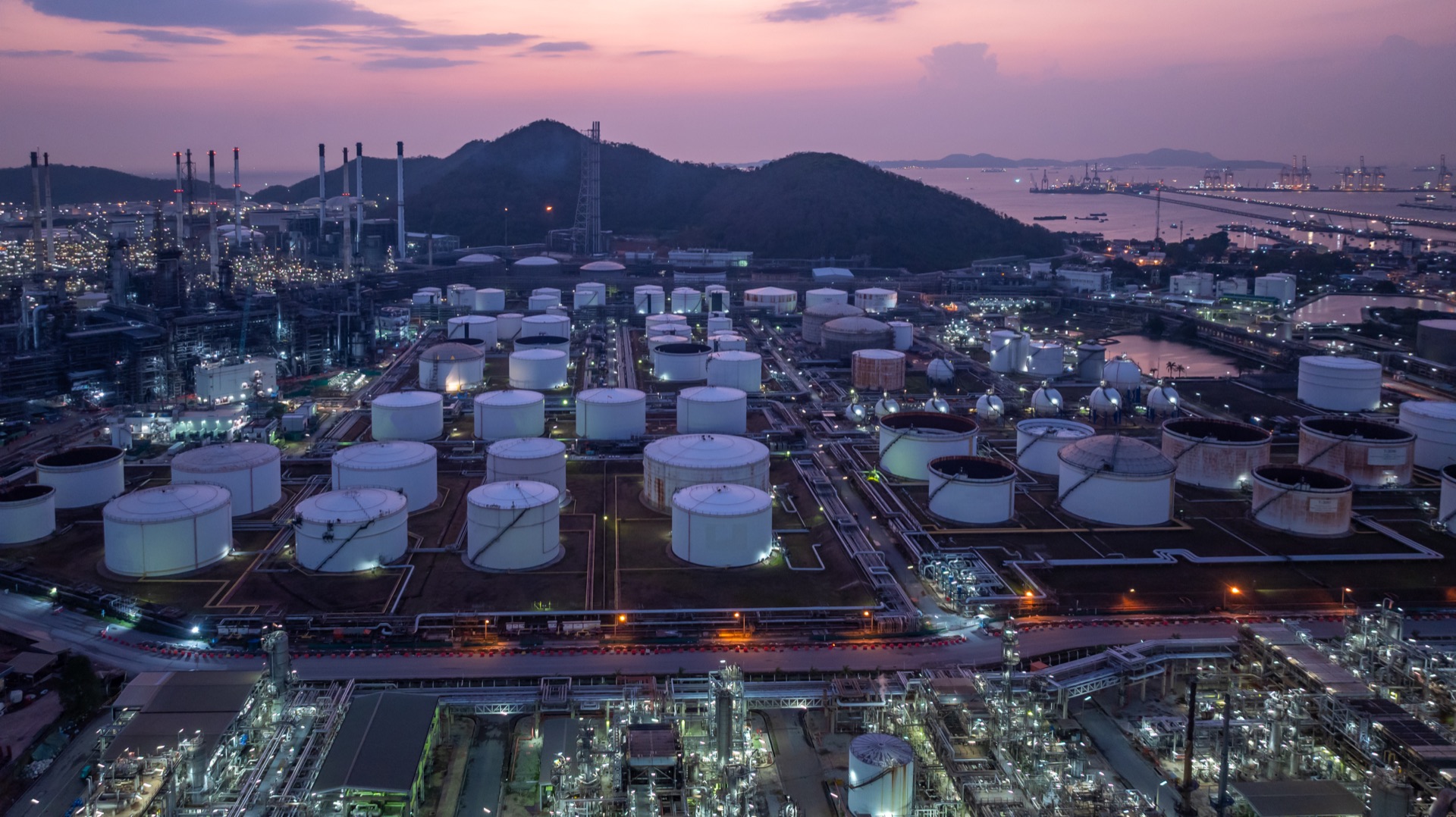 Chemie-Tech tank construction and fabrication execution